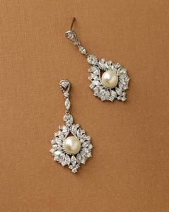 Buying Antique Wedding Earrings Against a Fixed Date